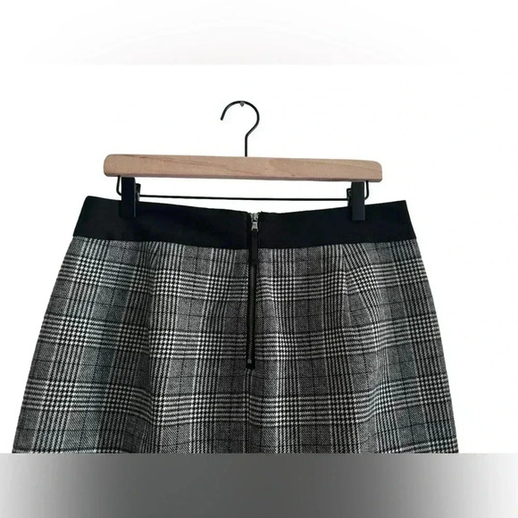 J.CREW Women’s Plaid Wool A-Line Skirt with Front Slit, Size 10 - Picture 7 of 11
